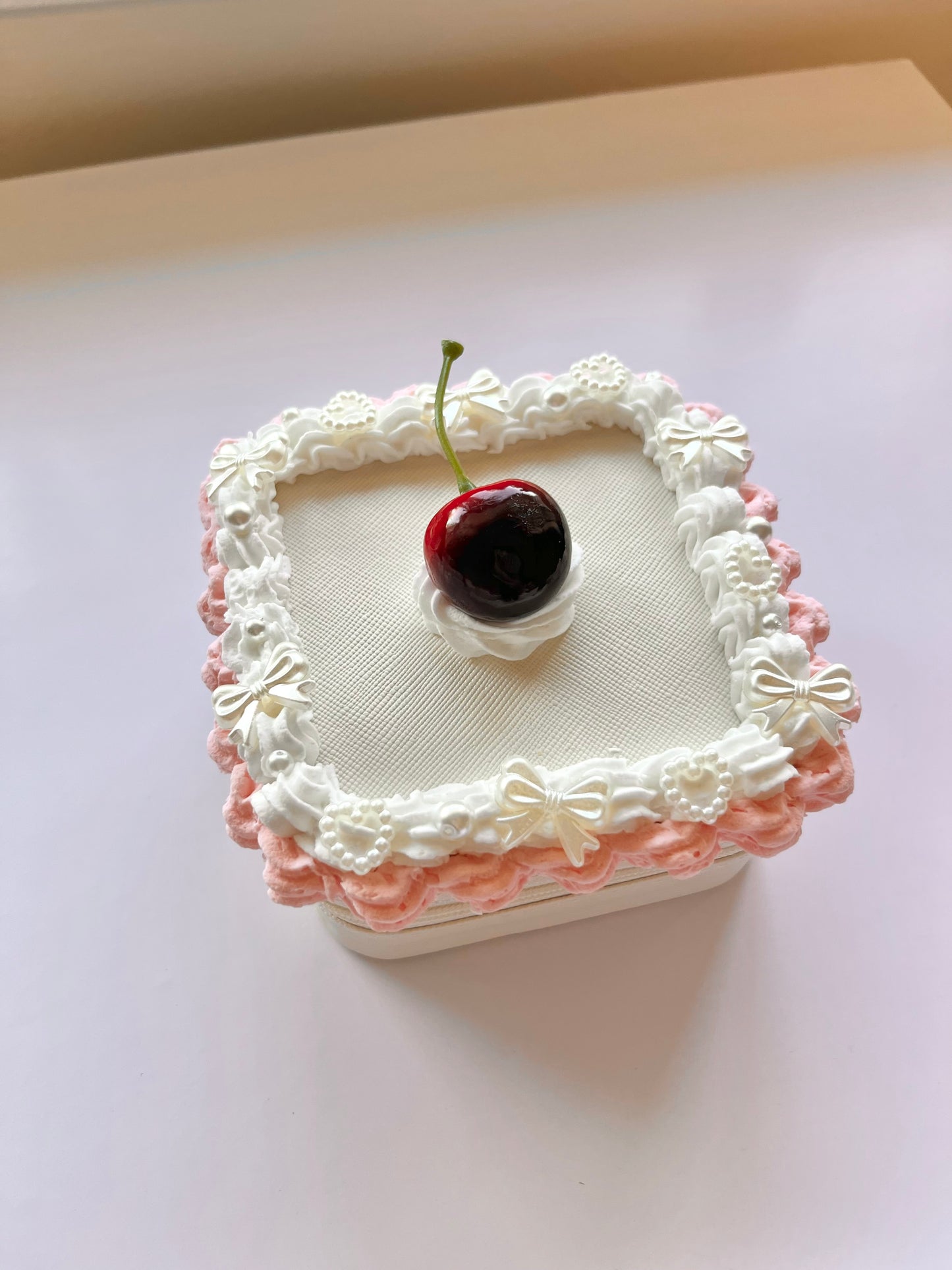 cake jewelry boxes
