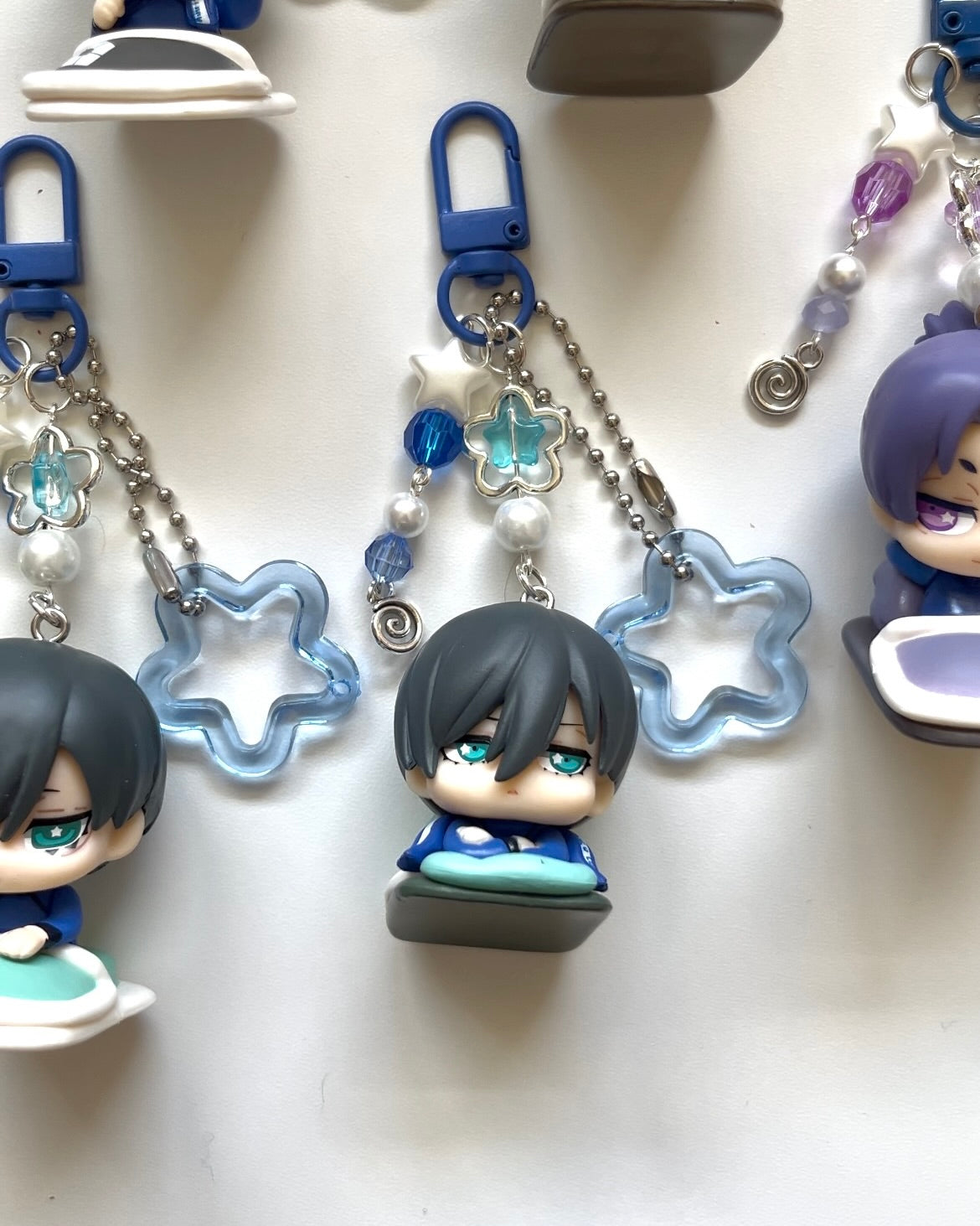 sleepy bluelock keychain