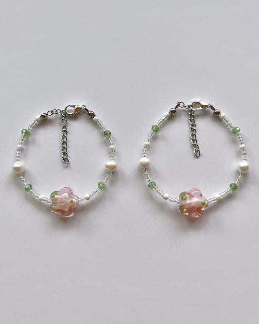 spring field bracelet